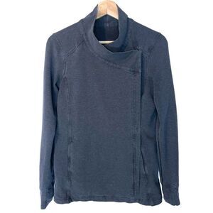 Lululemon Wrap Sweatshirt 